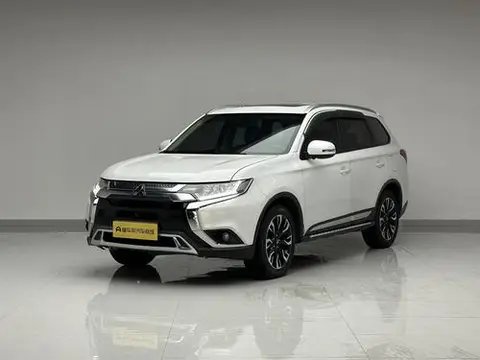 Mitsubishi 欧蓝德 2019