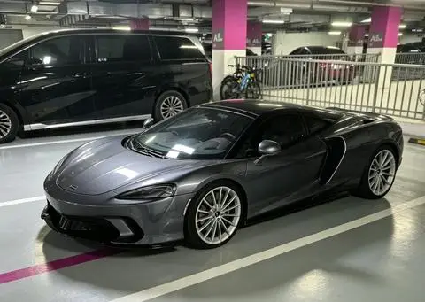 McLaren GT 2023