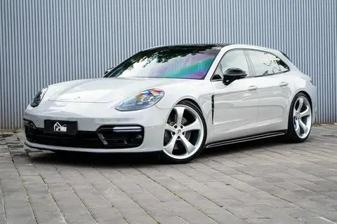 Porsche Panamera 2017
