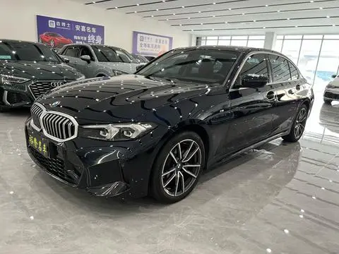 BMW 3 Series 2023 — фото 1