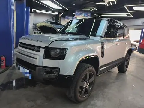 Land Rover 卫士 2023