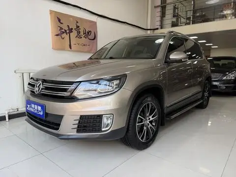 Volkswagen Tiguan 2015