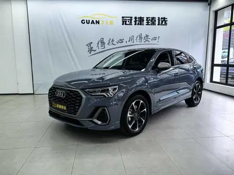 Audi Q3 Sportback 2022 — фото 1