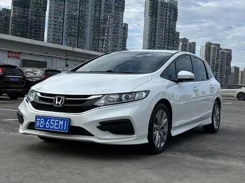 Honda Jade 2017