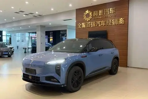 Hongqi 天工08 2025
