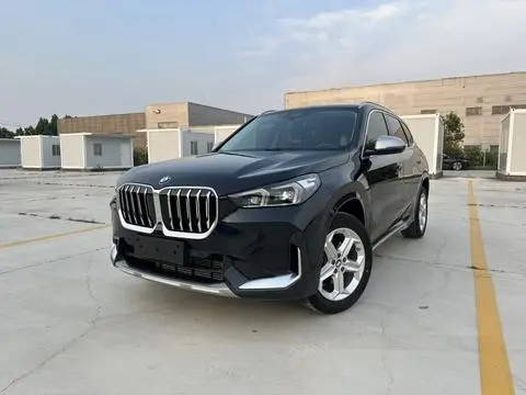 BMW X1 2023 — фото 1