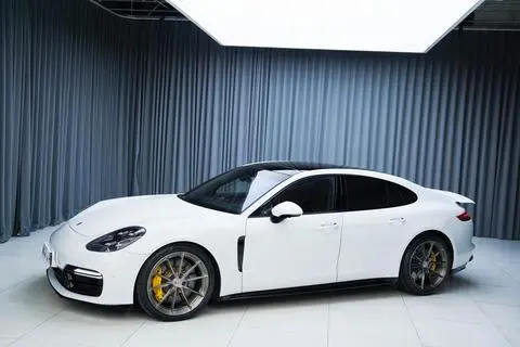 Porsche Panamera 2017
