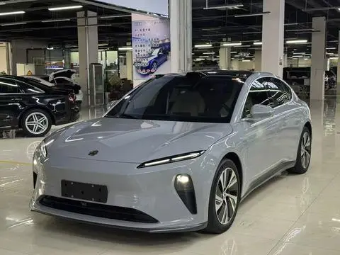NIO ET5 2022