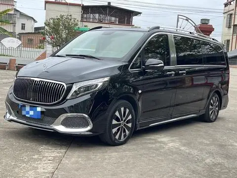 Mercedes-Benz 威霆 2021