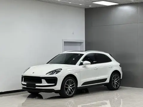 Porsche Macan 2023