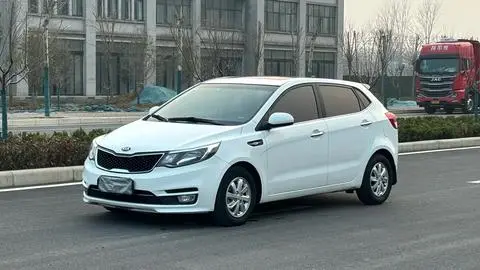 Kia K2 2015