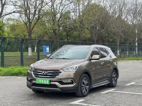 Hyundai 胜达 2017 — фото 1