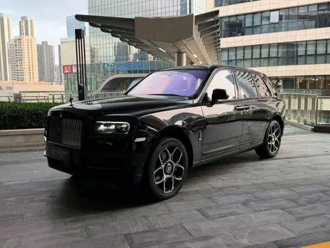 Rolls Royce Cullinan 2024