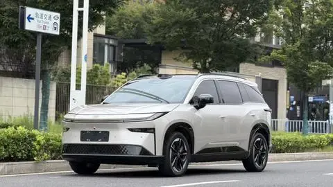 Toyota 铂智3X 2025
