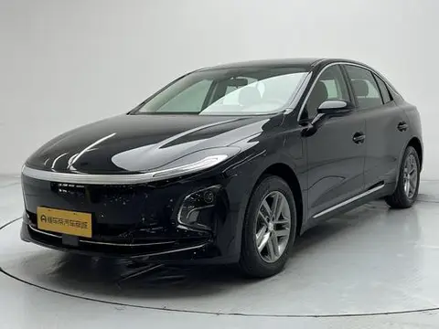 Hongqi E-QM5 2025