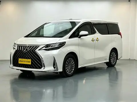 Lexus LM 2020
