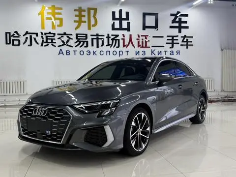 Audi A3 2023 — фото 1