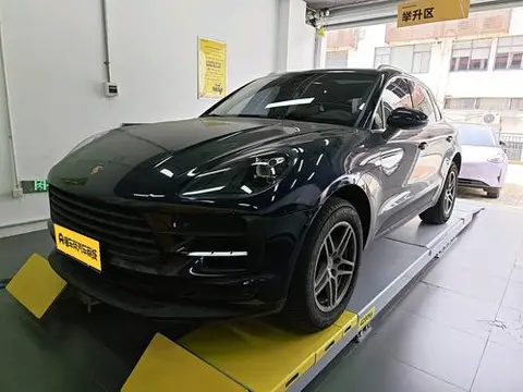 Porsche Macan 2018