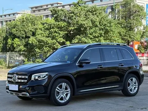 Mercedes-Benz GLB 2021