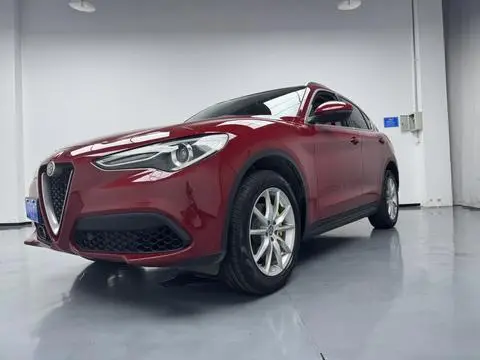 Alfa Romeo Stelvio斯坦维 2020