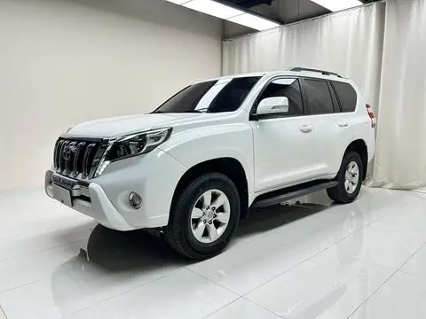 Toyota Prado 2014 — фото 1