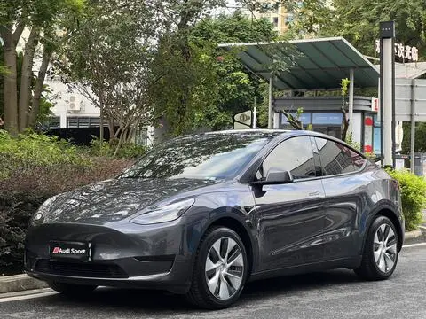 Tesla Model Y 2022 — фото 1