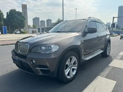 BMW X5 2011