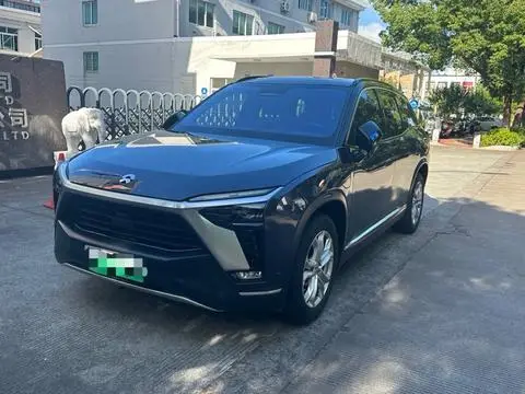 NIO ES8 2020