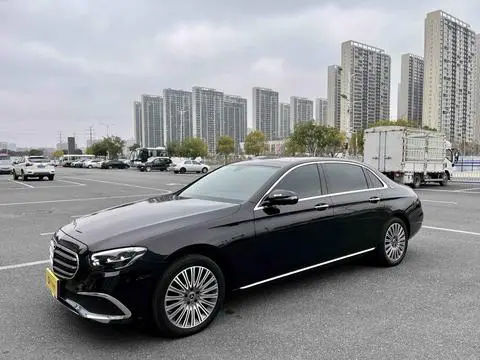 Mercedes-Benz E-Class 2021