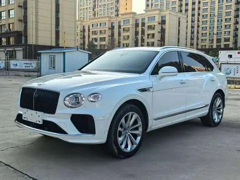 Bentley 添越 2024
