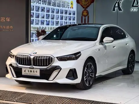 BMW 5 Series 2024