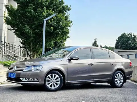 Volkswagen Magotan 2016