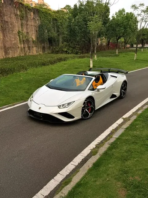 Lamborghini Huracán 2020