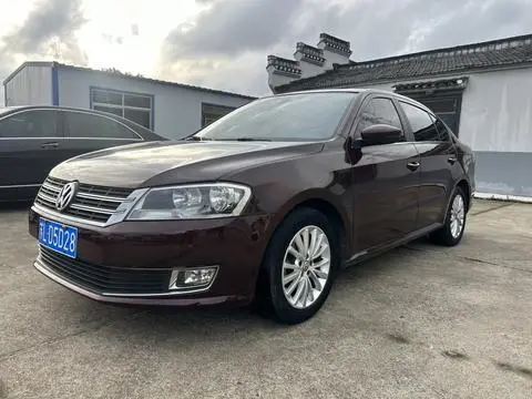Volkswagen Lavida 2013