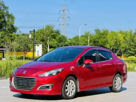 Peugeot 308 2012