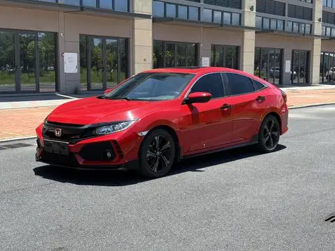 Honda Civic 2019 — фото 1