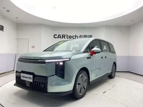 Maxus 大家7超混 2024