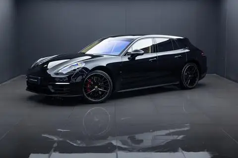 Porsche Panamera 2023 — фото 1