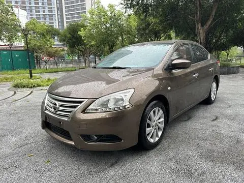 Nissan 轩逸 2012