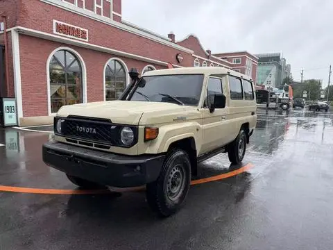 Toyota 兰德酷路泽70 Series 2025