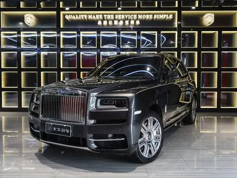 Rolls Royce Cullinan 2018