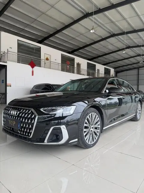 Audi A8 2024