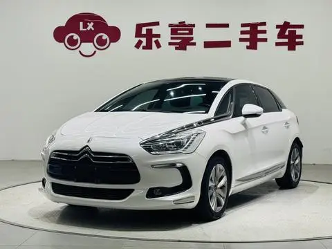 DS 5 2014