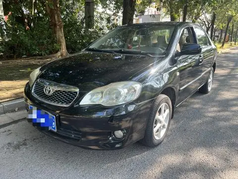 Toyota Corolla Altis 2010