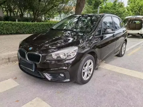 BMW 2 Series 旅行车 2015