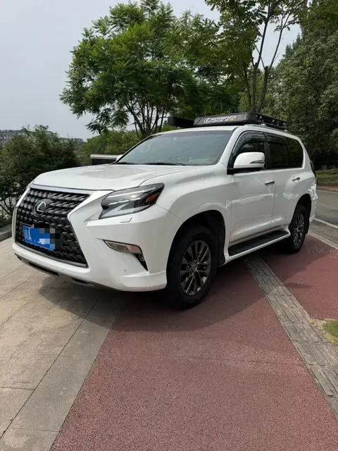 Lexus GX 2020 — фото 1