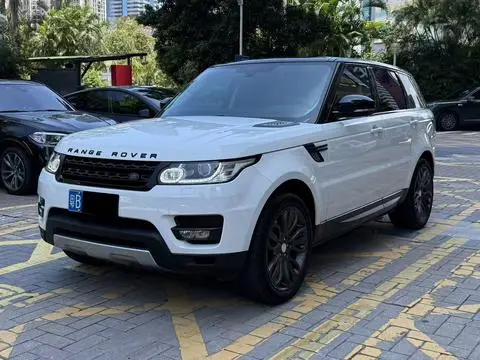 Land Rover 揽胜运动 2015 — фото 1