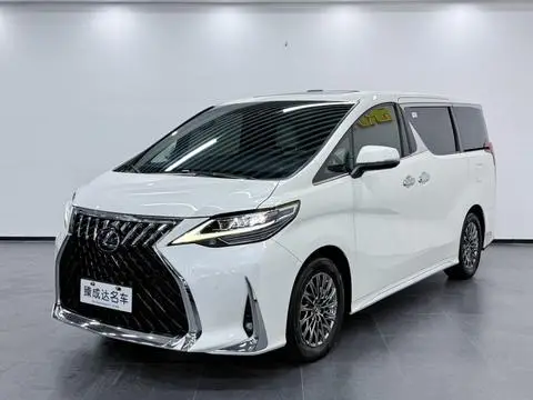 Lexus LM 2020