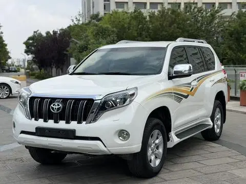 Toyota Prado 2014 — фото 1