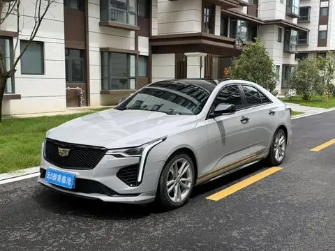 Cadillac CT4 2021